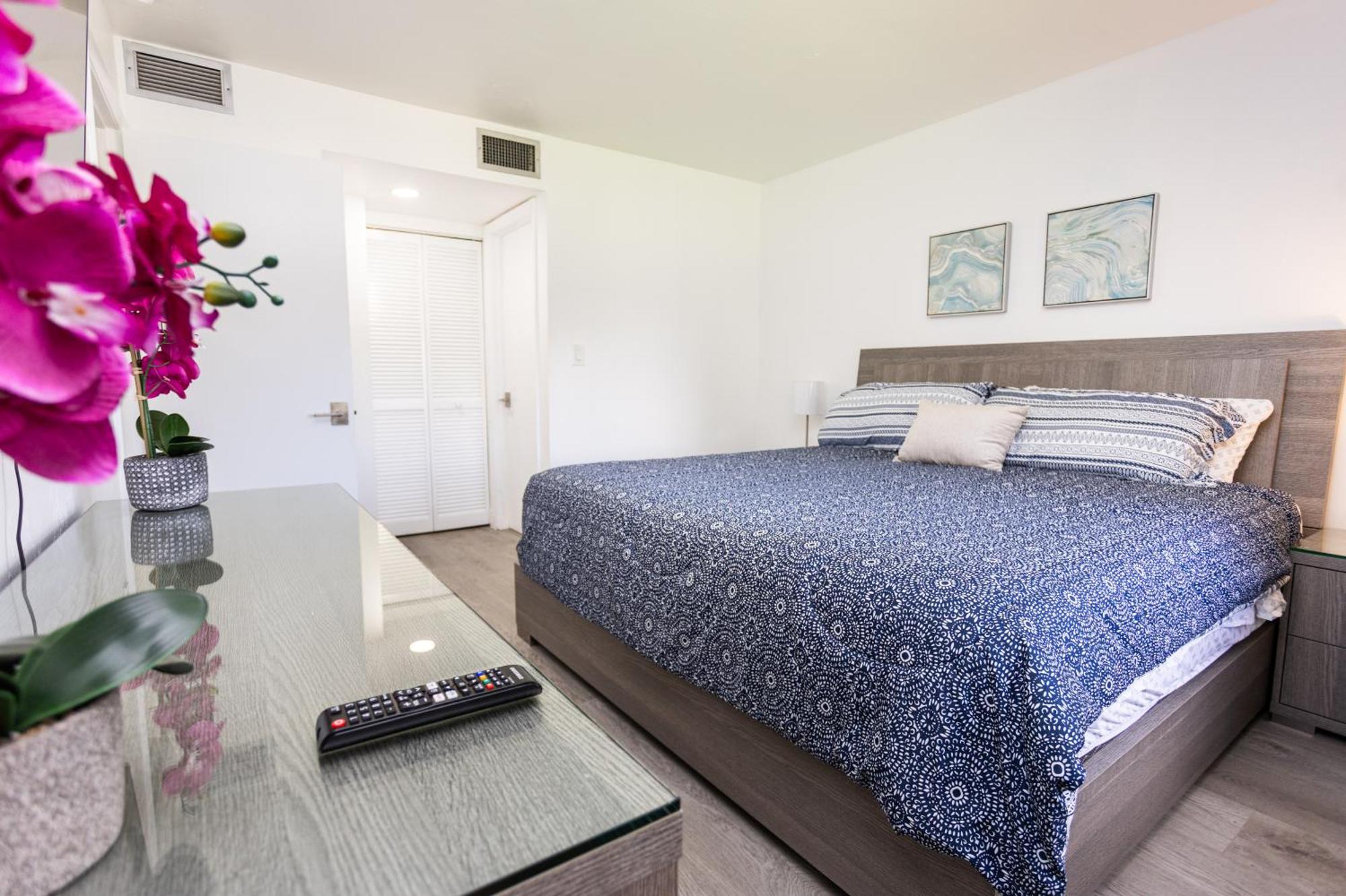 Bass & Sun Condominium 2/2 Bedroom Клюістон Номер фото